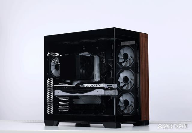 14700K+4070Ti S+D5主机配置如何? 黑色风冷海景房装机方案(图5) 14700K+4070Ti S+D5主机配置如何? 黑色风冷海景房装机方案(图5)