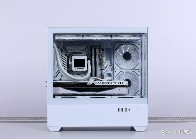 13600KF+4070S畅玩2K高画质黑悟空! 2024年9月装机配置推荐(图4) 13600KF+4070S畅玩2K高画质黑悟空! 2024年9月装机配置推荐(图4)