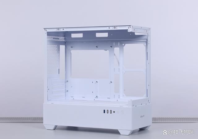 13600KF+4070S畅玩2K高画质黑悟空! 2024年9月装机配置推荐(图19) 13600KF+4070S畅玩2K高画质黑悟空! 2024年9月装机配置推荐(图19)