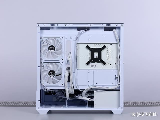 13600KF+4070S畅玩2K高画质黑悟空! 2024年9月装机配置推荐(图24) 13600KF+4070S畅玩2K高画质黑悟空! 2024年9月装机配置推荐(图24)