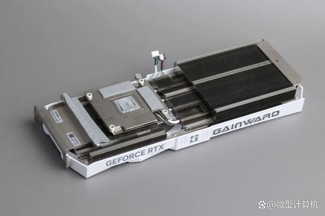 DLSS 3体验2K黑悟空! 耕升GeForce RTX 4070 SUPER踏雪OC定制版评测(图10) DLSS 3体验2K黑悟空! 耕升GeForce RTX 4070 SUPER踏雪OC定制版评测(图10)