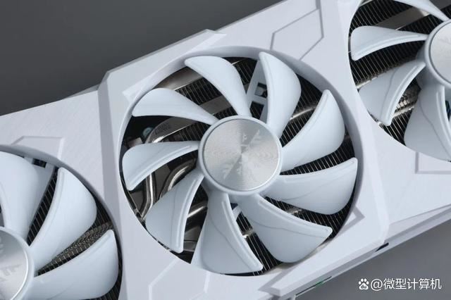 DLSS 3体验2K黑悟空! 耕升GeForce RTX 4070 SUPER踏雪OC定制版评测(图9) DLSS 3体验2K黑悟空! 耕升GeForce RTX 4070 SUPER踏雪OC定制版评测(图9)