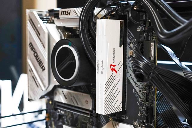 1699元轻松搞定8400内存频率! 微星Z790MPOWER主板内存超频教程(图1) 1699元轻松搞定8400内存频率! 微星Z790MPOWER主板内存超频教程(图1)