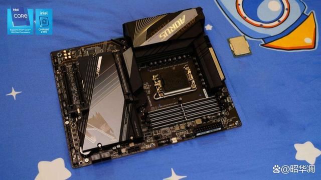 单条16GB和24GB谁的性能更好? Z790+金百达星刃D5内存超频实战(图7) 单条16GB和24GB谁的性能更好? Z790+金百达星刃D5内存超频实战(图7)