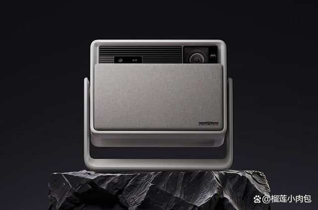 谁是客厅投影仪天花板? 极米RS10 Plus和当贝X5S Pro对比测评(图10) 谁是客厅投影仪天花板? 极米RS10 Plus和当贝X5S Pro对比测评(图10)