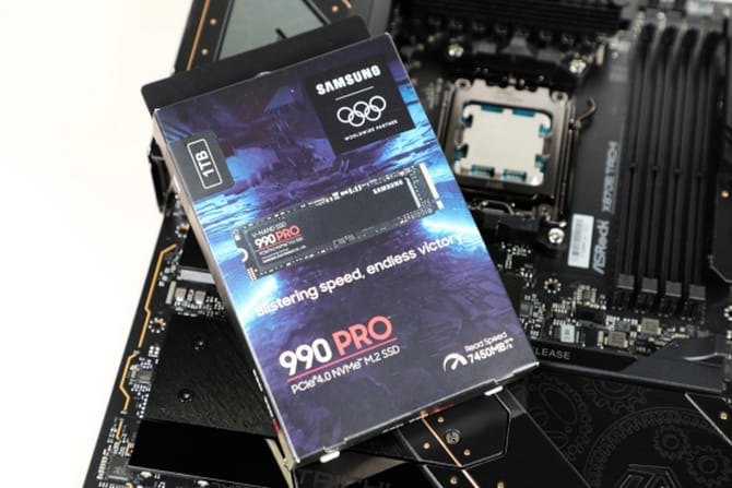 AMD锐龙7 9800X3D处理器怎么样 AMD锐龙7 9800X3D处理器首发评测(图12) AMD锐龙7 9800X3D处理器怎么样 AMD锐龙7 9800X3D处理器首发评测(图12)