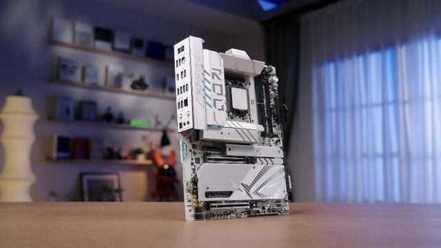 7488.8MHz! 华硕ROG Z890 APEX主板性能测评(图6) 7488.8MHz! 华硕ROG Z890 APEX主板性能测评(图6)