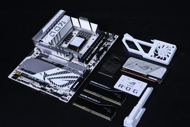 7488.8MHz! 华硕ROG Z890 APEX主板性能测评(图9) 7488.8MHz! 华硕ROG Z890 APEX主板性能测评(图9)