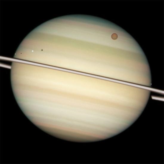 土星卫星新增128颗 总计达274颗!远远碾压木星(图3) 土星卫星新增128颗 总计达274颗!远远碾压木星